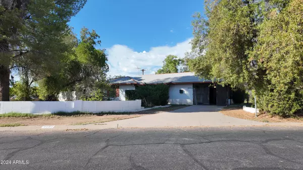 Phoenix, AZ 85018,4402 E CLARENDON Avenue
