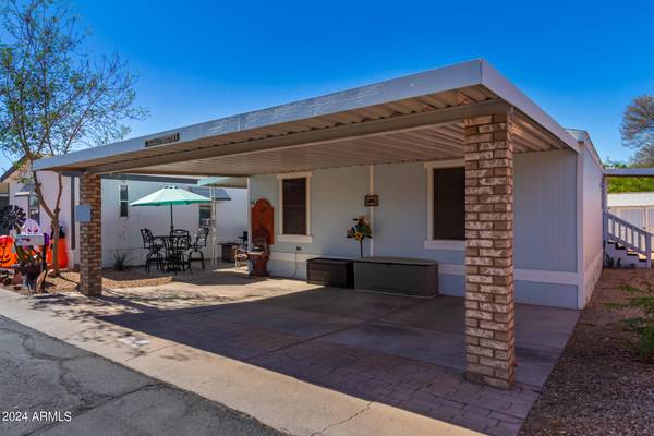 Phoenix, AZ 85024,2131 E Union Hills Drive #M1