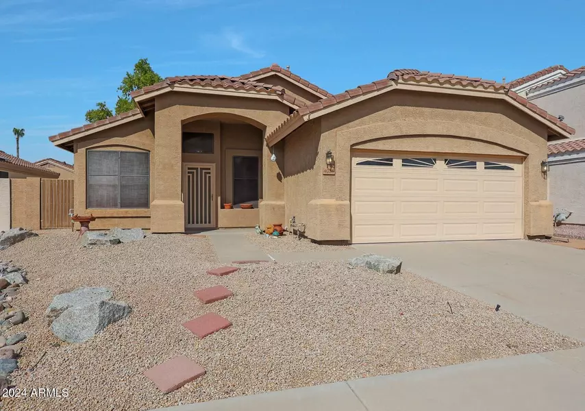 4026 W TONOPAH Drive, Glendale, AZ 85308