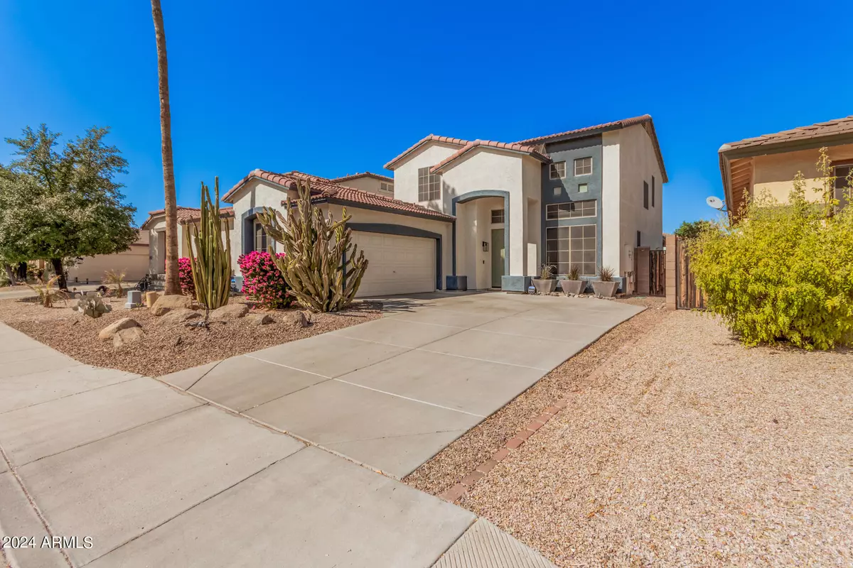 Peoria, AZ 85381,8774 W DESERT Trail