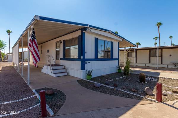 Mesa, AZ 85208,318 S CRISMON Road #89