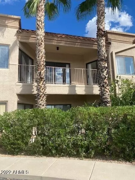 10401 N SAGUARO Boulevard #214, Fountain Hills, AZ 85268