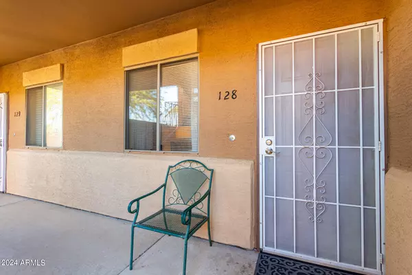 Apache Junction, AZ 85120,537 S DELAWARE Drive #128