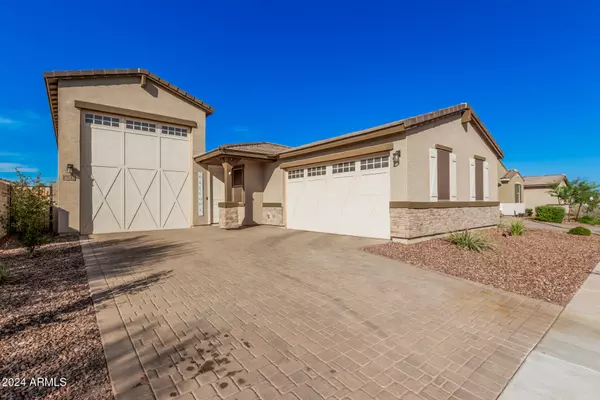 Surprise, AZ 85387,17680 W FETLOCK Trail