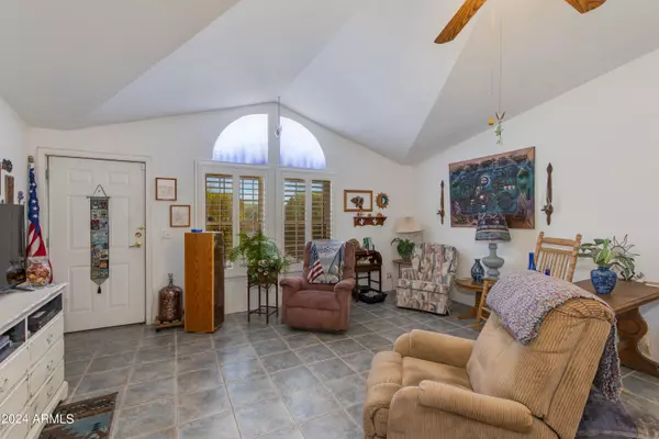 Apache Junction, AZ 85120,440 N RENNICK Drive