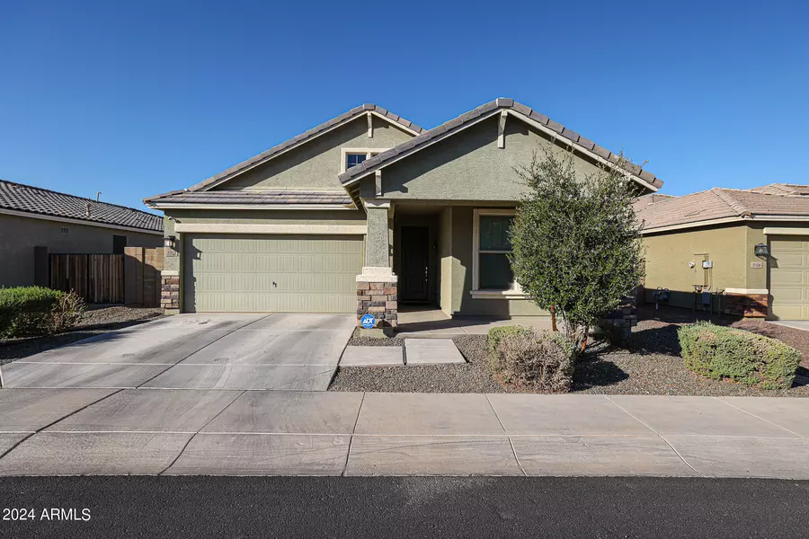 2312 E Beautiful Lane, Phoenix, AZ 85042