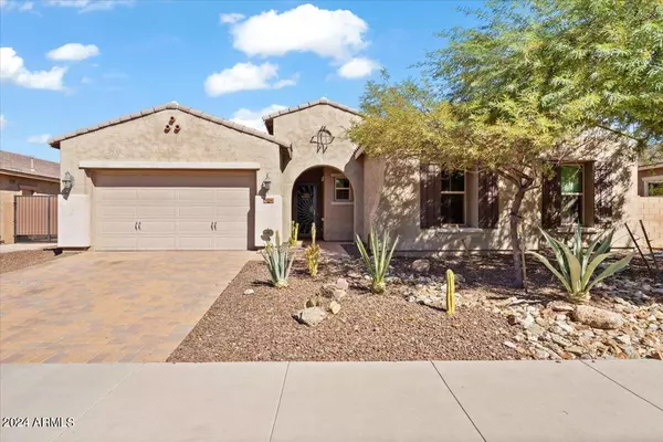 11856 W LONE TREE Trail, Peoria, AZ 85383