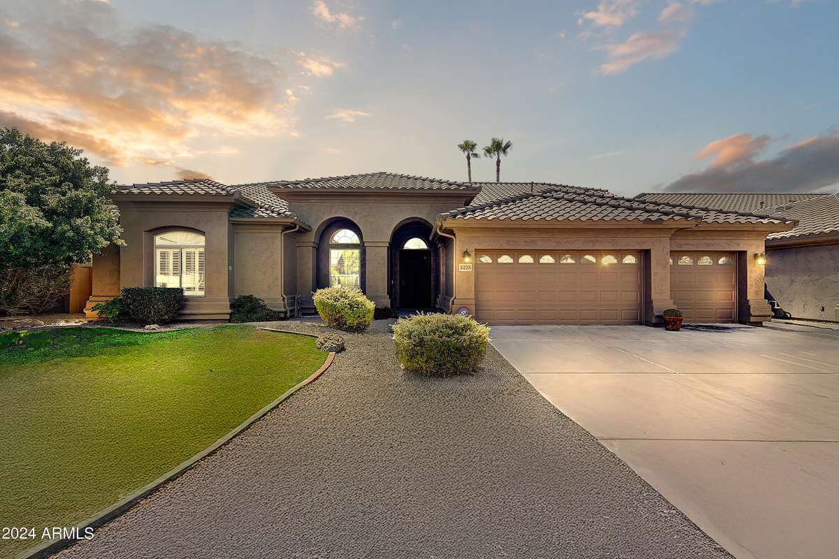 Scottsdale, AZ 85254,5225 E BLUEFIELD Avenue