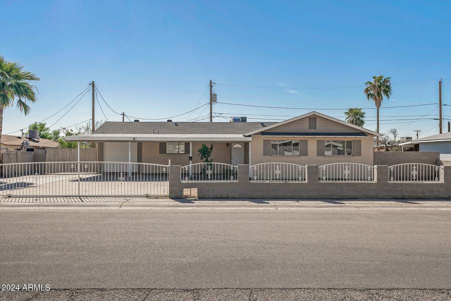 5007 W CLARENDON Avenue, Phoenix, AZ 85031