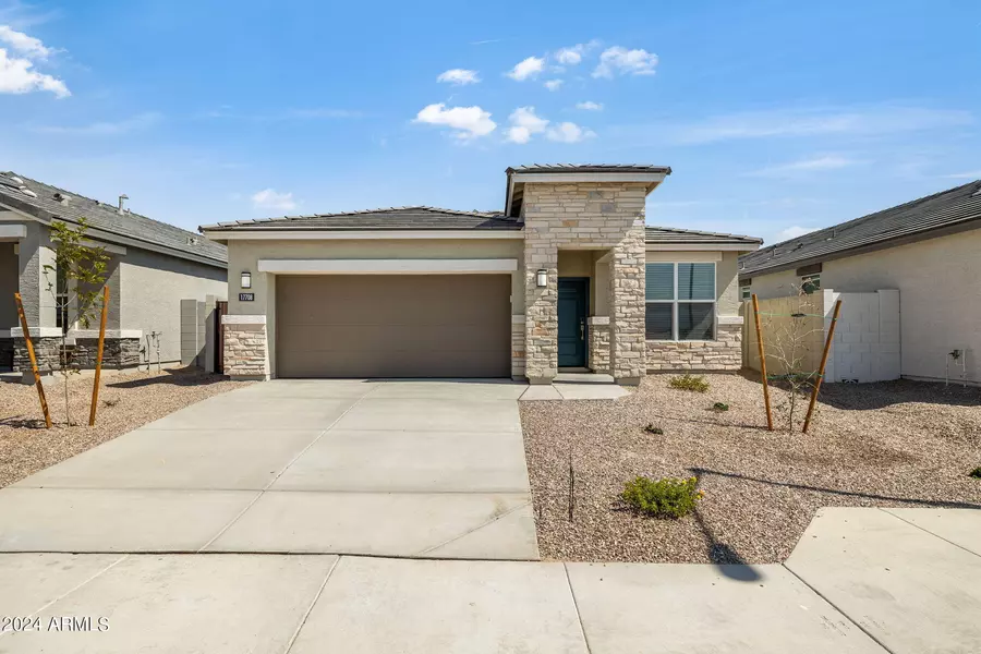 17706 W SANNA Street, Waddell, AZ 85355