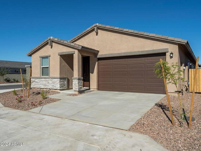 17354 W SANNA Street, Waddell, AZ 85355