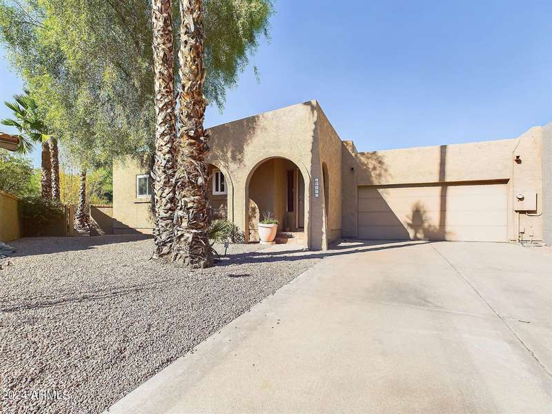 14679 N LOVE Court, Fountain Hills, AZ 85268