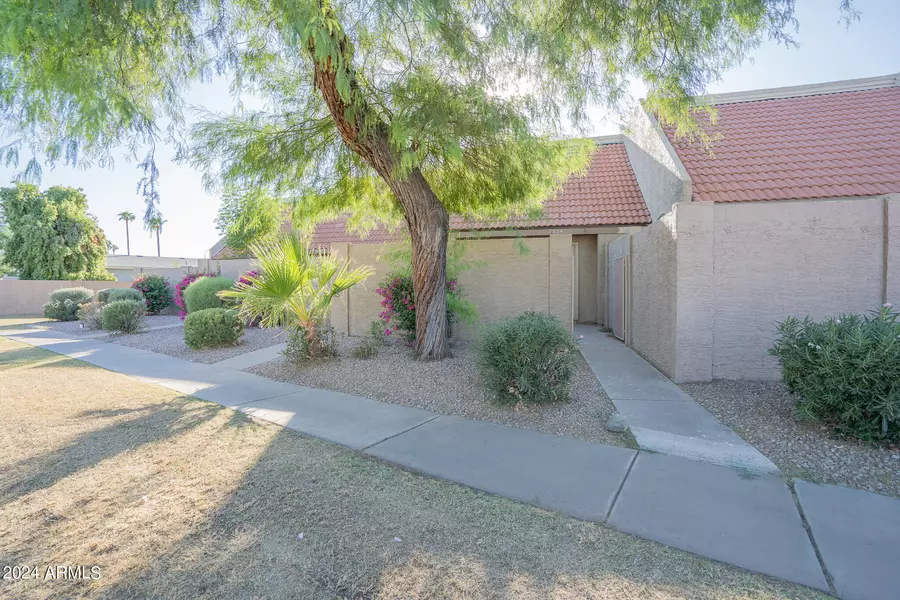 7314 N 43RD Avenue, Glendale, AZ 85301