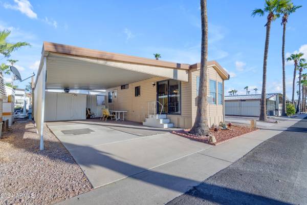 4220 E Main Street #D27, Mesa, AZ 85205