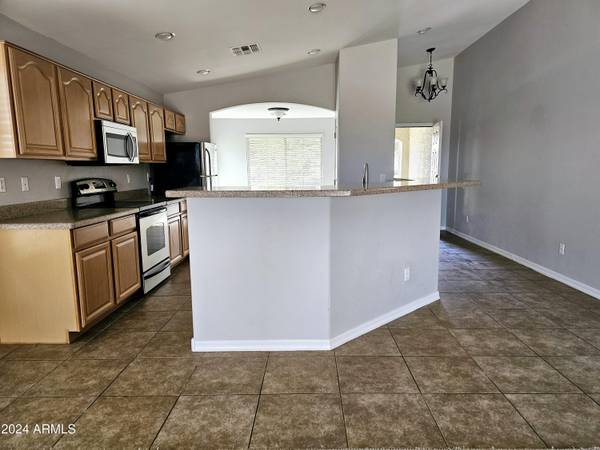 San Tan Valley, AZ 85143,30569 N OPAL Drive