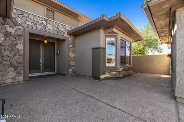 Surprise, AZ 85387,16639 W LONGVIEW Drive