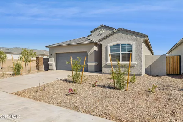 Tolleson, AZ 85353,4931 S 105TH Drive