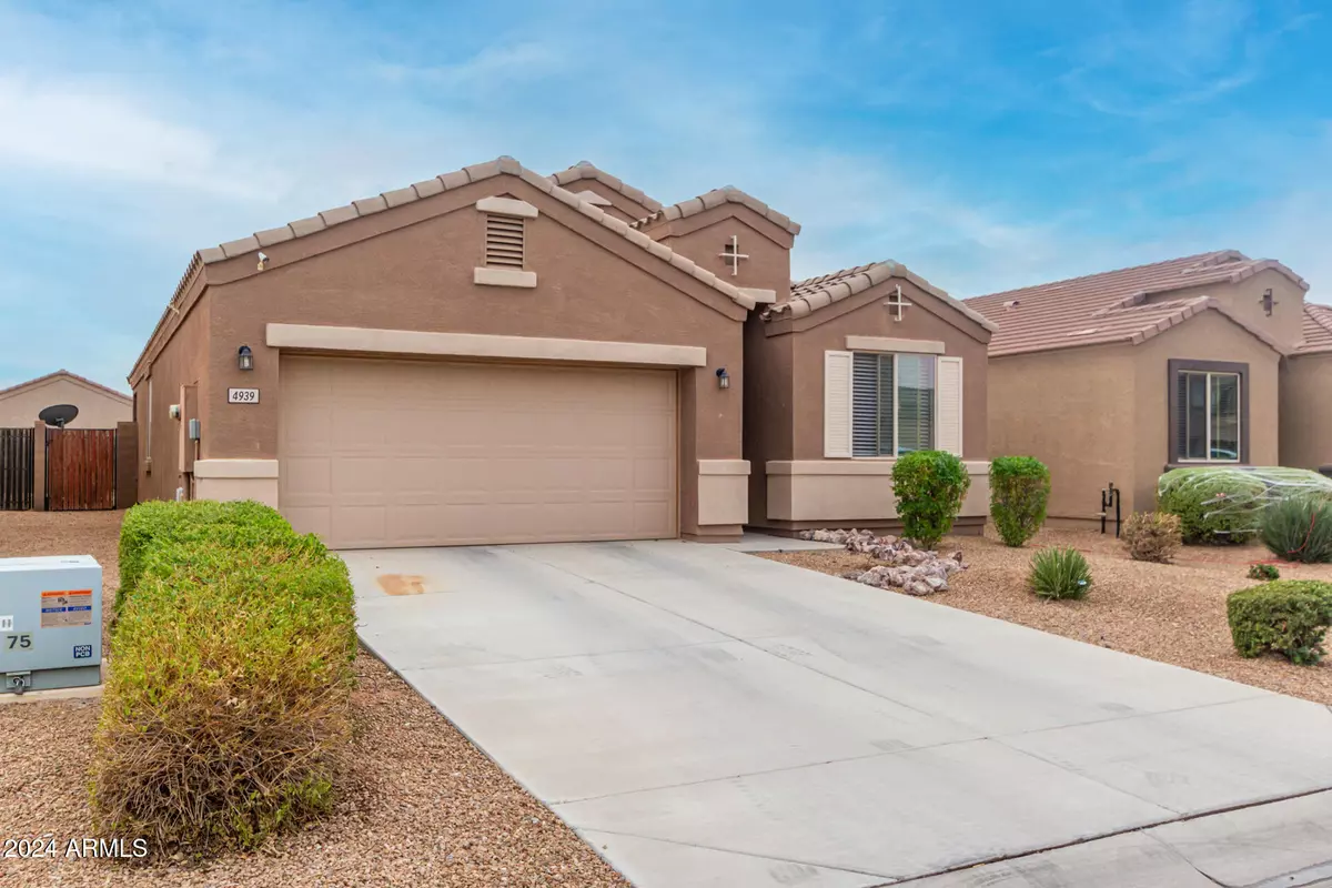 San Tan Valley, AZ 85143,4939 E IOLITE Street