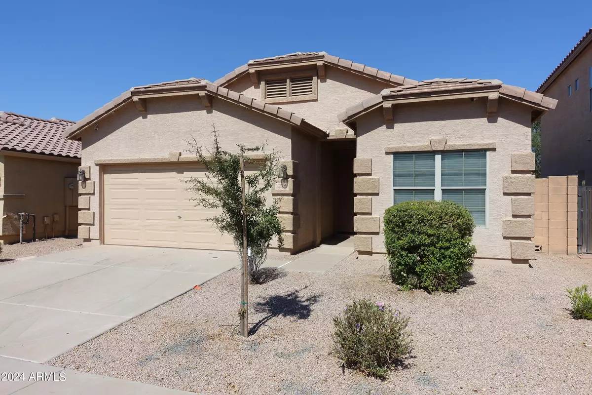 San Tan Valley, AZ 85143,3412 E DESERT MOON Trail