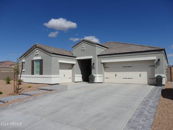 30780 W Cheery Lynn Road, Buckeye, AZ 85396