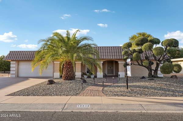 10938 W JACARANDA Drive, Sun City, AZ 85373