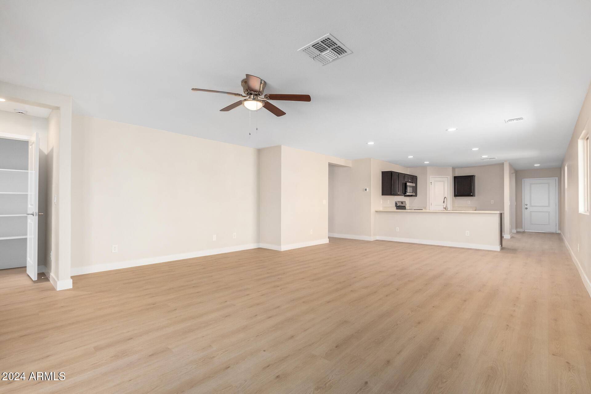 Buckeye, AZ 85326,8657 S 253RD Drive