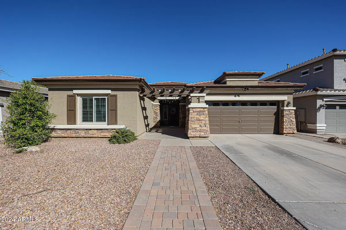 Queen Creek, AZ 85142,18986 E Kingbird Drive