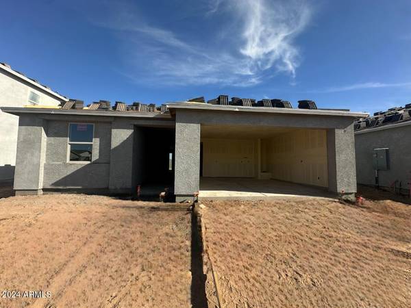 San Tan Valley, AZ 85140,32137 N SADDLEHORN Drive