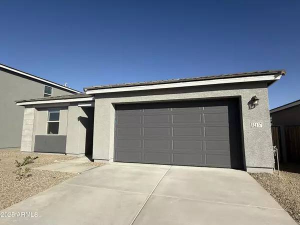 San Tan Valley, AZ 85140,32137 N SADDLEHORN Drive