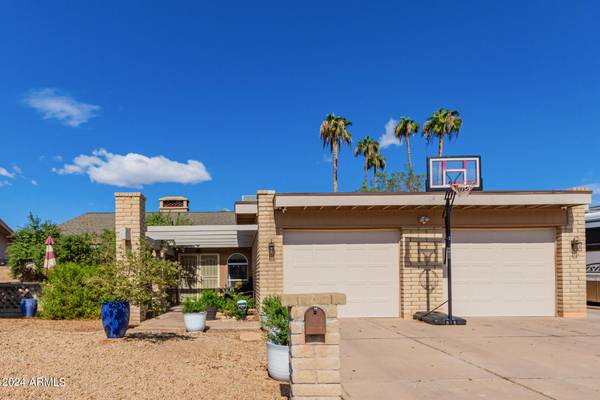 5014 W ORCHID Lane, Glendale, AZ 85302