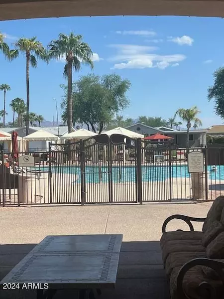 2550 S ELLSWORTH Road #215, Mesa, AZ 85209