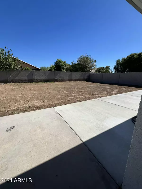 Glendale, AZ 85303,5507 N 68TH Avenue