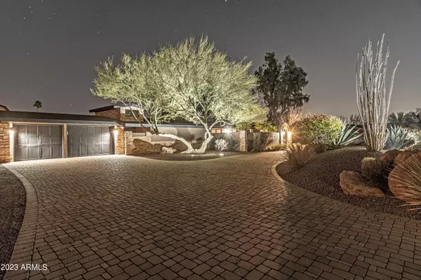 12415 N 65TH Place, Scottsdale, AZ 85254