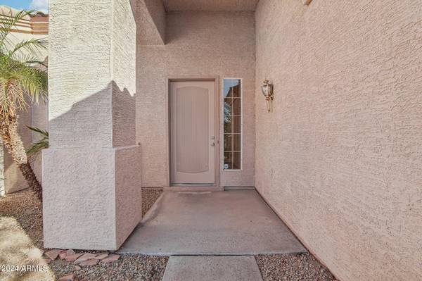 Phoenix, AZ 85045,15223 S 17TH Drive