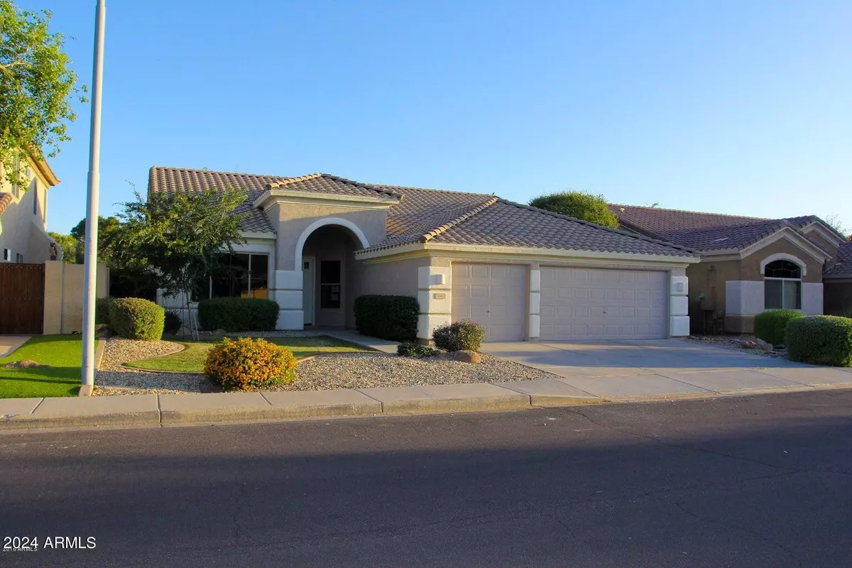 Chandler, AZ 85225,2301 E BINNER Drive