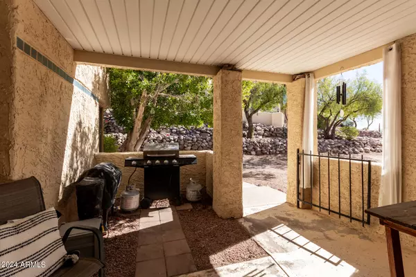 Gold Canyon, AZ 85118,6159 S AVENIDA DEL SOL --