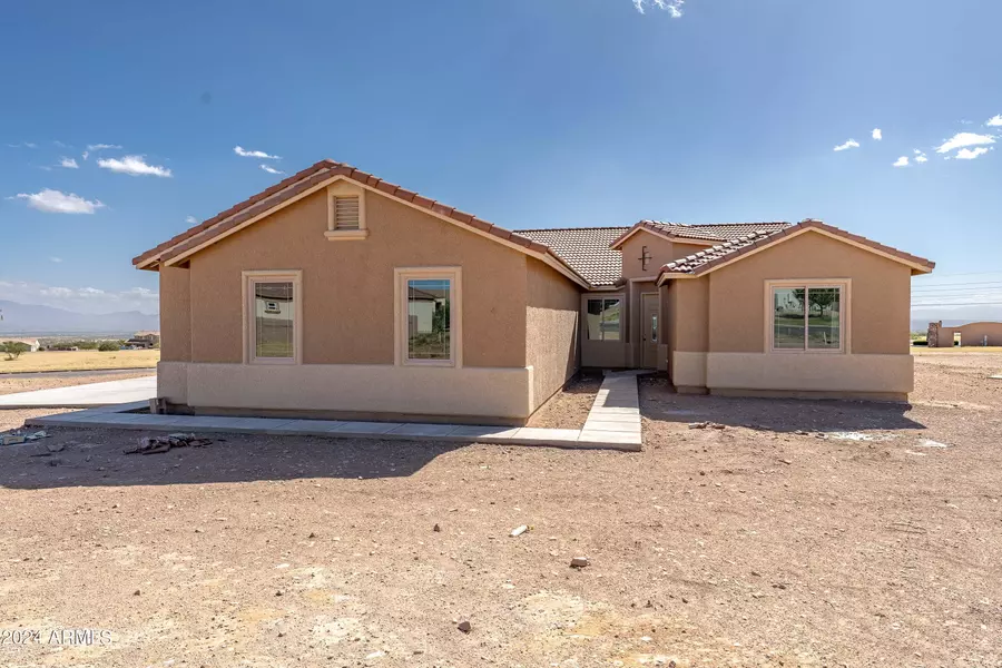 10327 S Saddlehorn Court #Lot 47, Hereford, AZ 85615