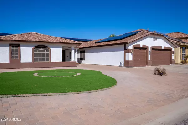 Litchfield Park, AZ 85340,13612 W WINDSOR Boulevard