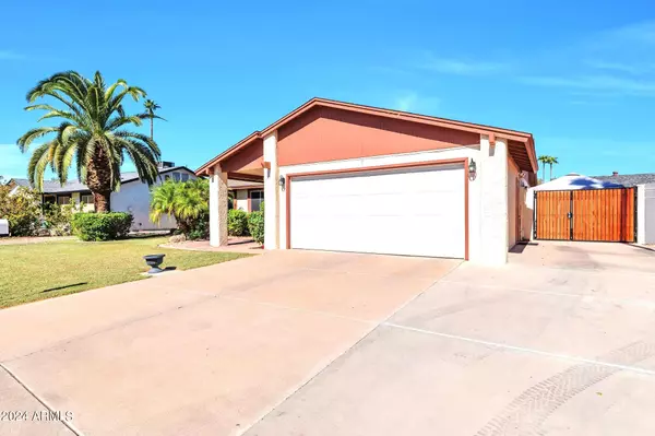 2218 W CURRY Street, Chandler, AZ 85224