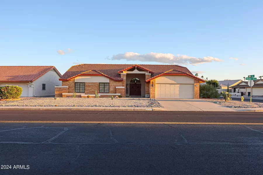 13351 W Meeker Boulevard, Sun City West, AZ 85375