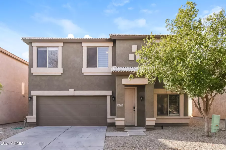 409 E SADDLE Way, San Tan Valley, AZ 85143