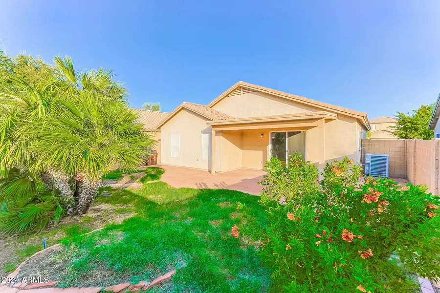 2783 E MINERAL PARK Road, San Tan Valley, AZ 85143