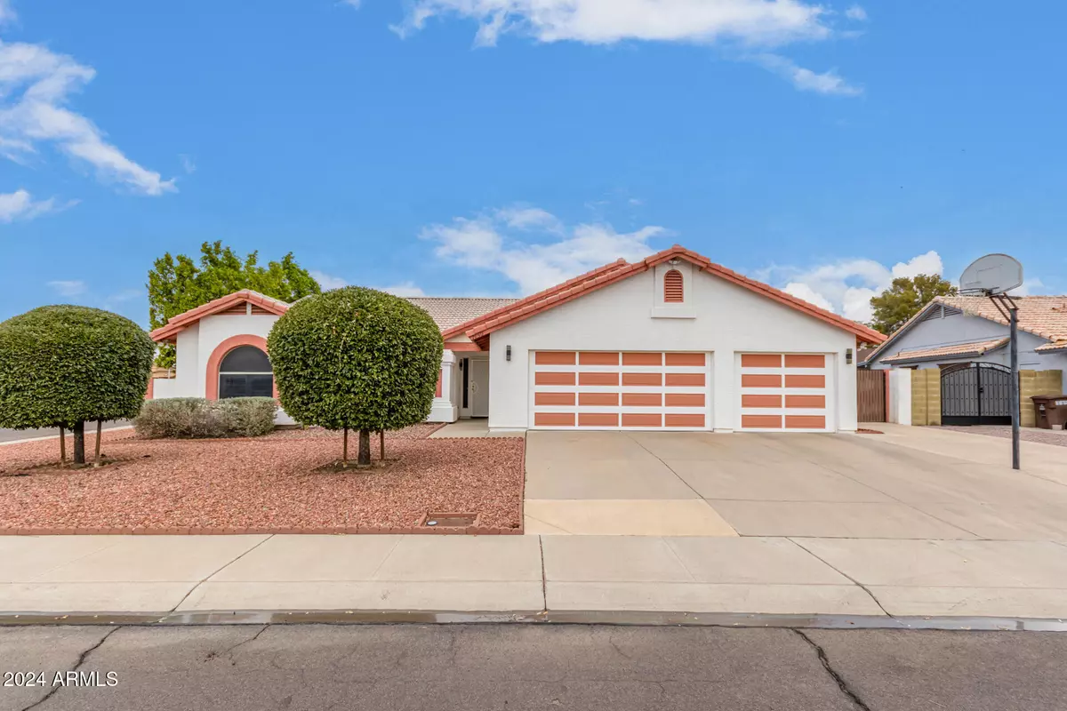 Peoria, AZ 85381,7650 W WINDROSE Drive