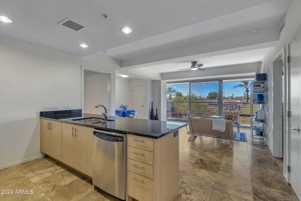 7121 E RANCHO VISTA Drive #4004, Scottsdale, AZ 85251