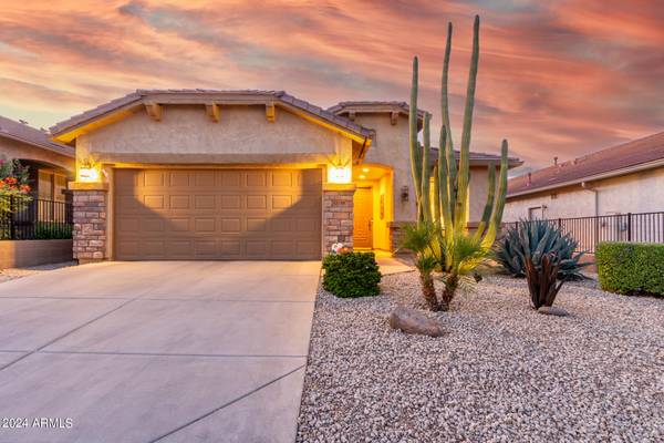 San Tan Valley, AZ 85143,32188 N ECHO CANYON Road