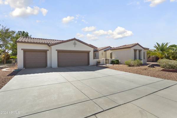 Surprise, AZ 85387,21633 N BLACK BEAR LODGE Drive