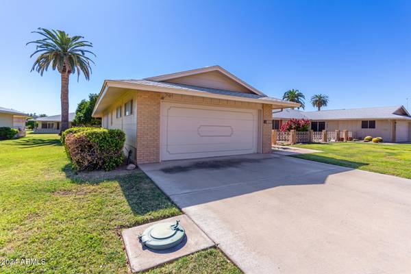 Sun City, AZ 85351,10333 W KINGSWOOD Circle