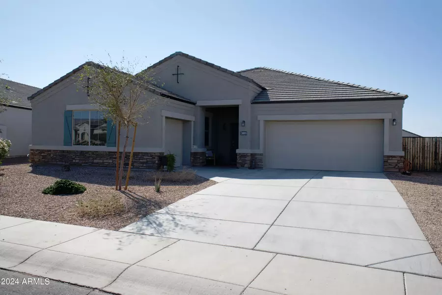 30893 W PINCHOT Court W, Buckeye, AZ 85396