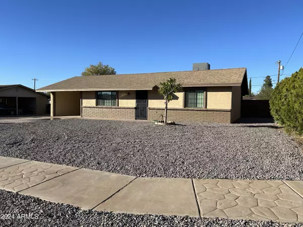 1810 E 5TH Street, Douglas, AZ 85607