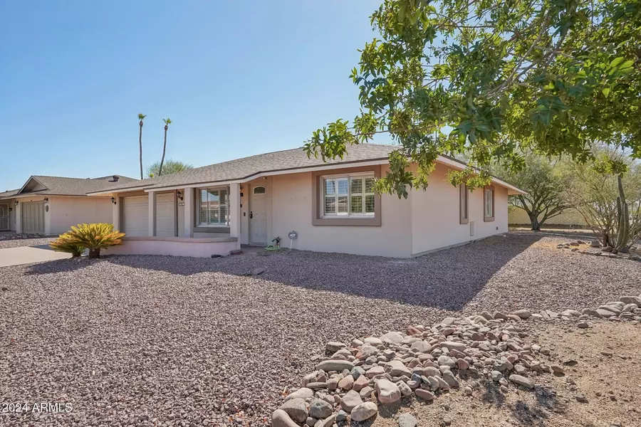 9425 W COUNTRY CLUB Drive, Sun City, AZ 85373